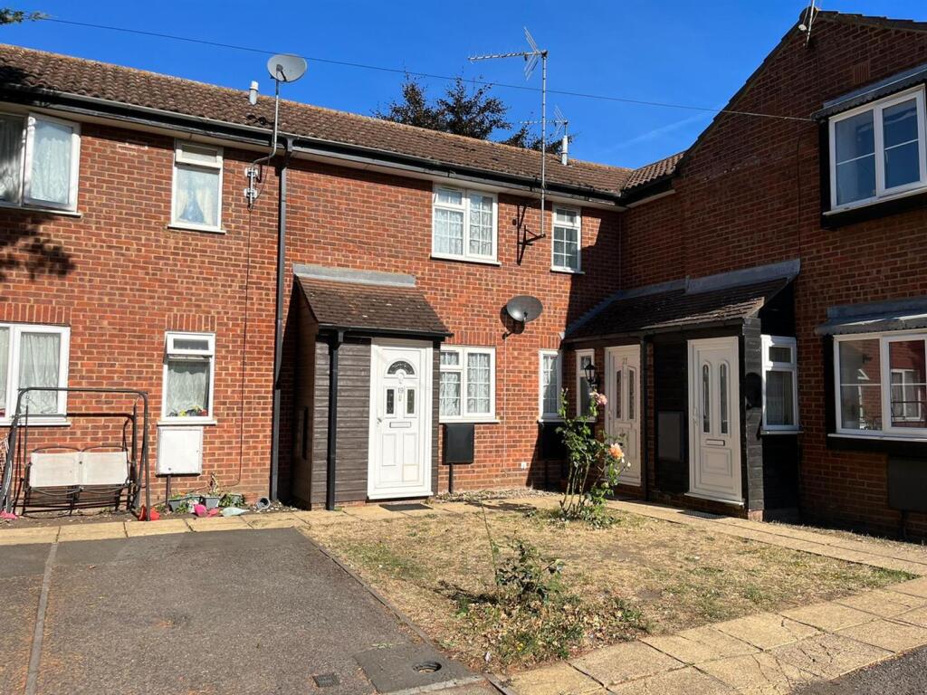 Main image of property: Carisbrooke Court, Belgrave Road, Slough, SL1