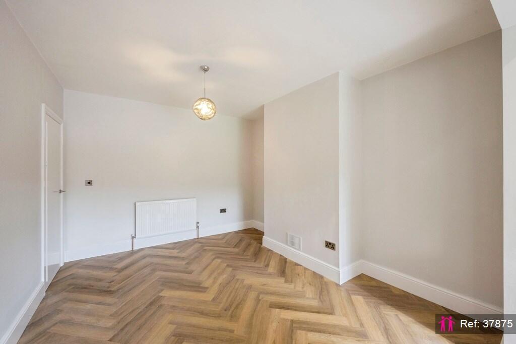 House in Doncaster, South Yorkshire - More