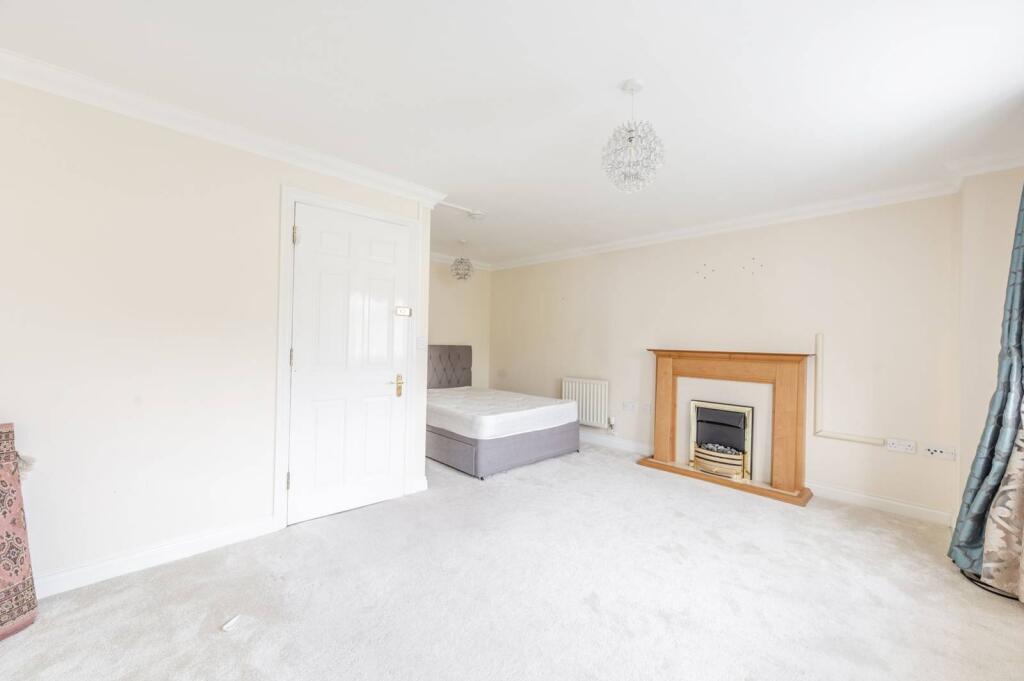 Main image of property: The Gateway, Watford, WD18