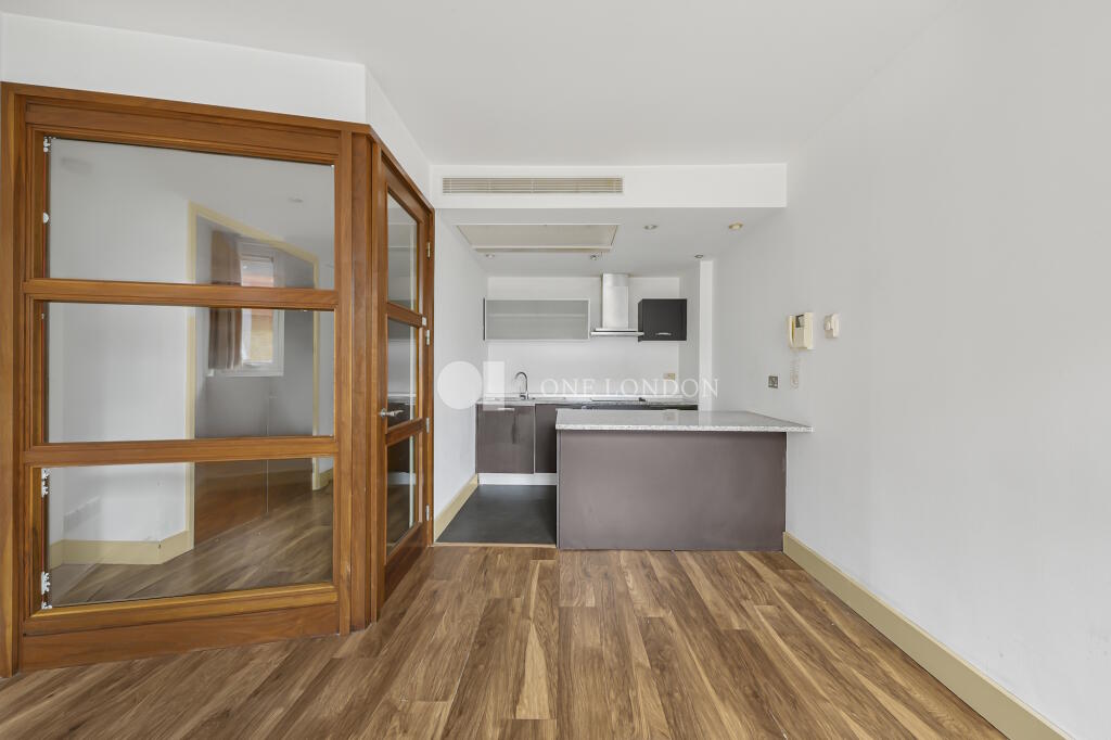 Apartment in London, City of Westminster - View 5