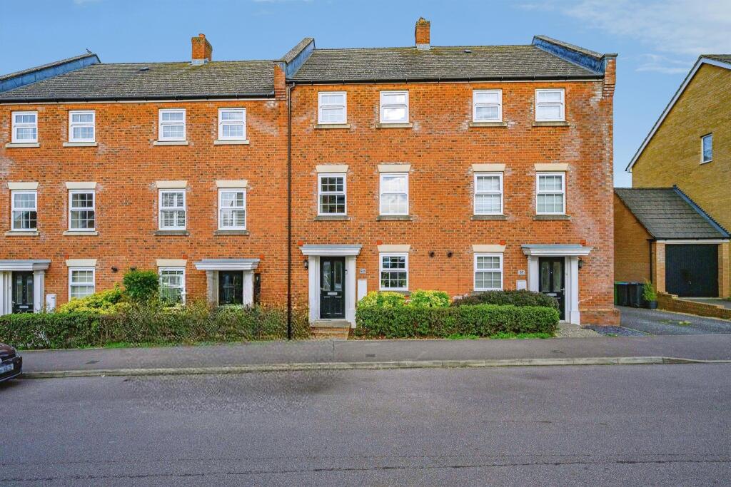 Main image of property: Shearwater Road, HEMEL HEMPSTEAD