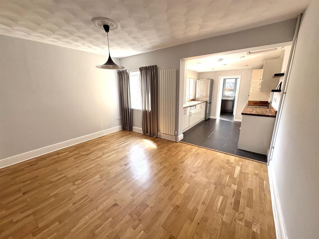 House in Swindon, Old Town - View 5