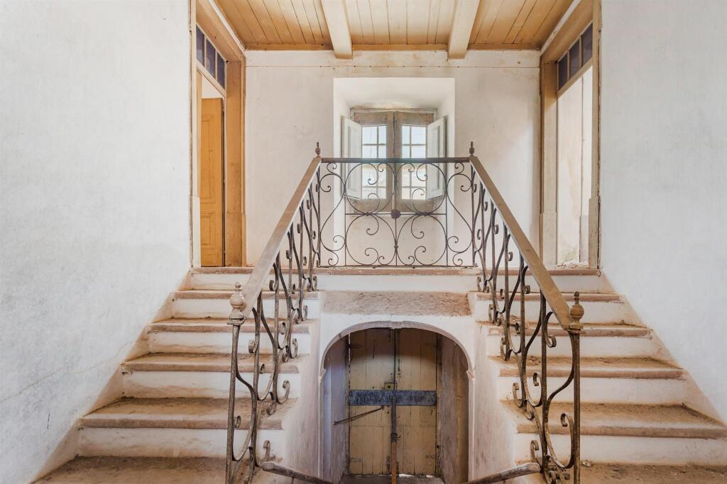 Main image of property: Algarve, Lagoa