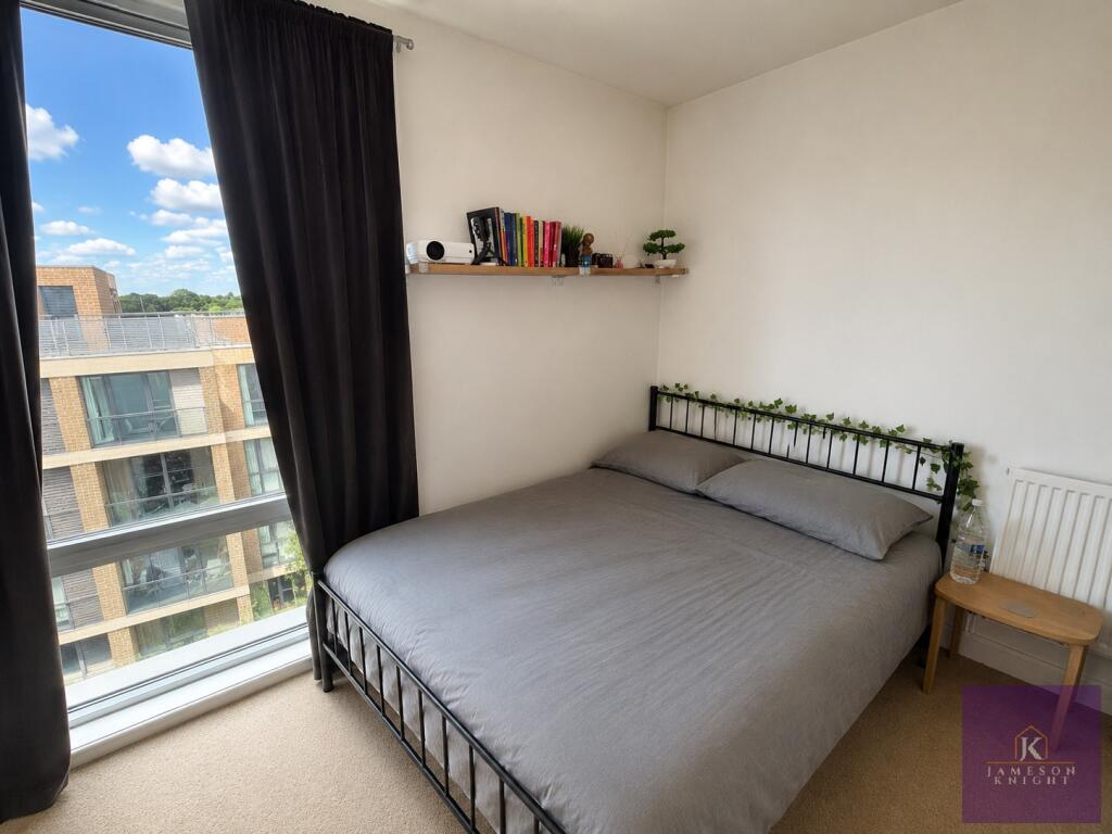 Apartment in London - View 3