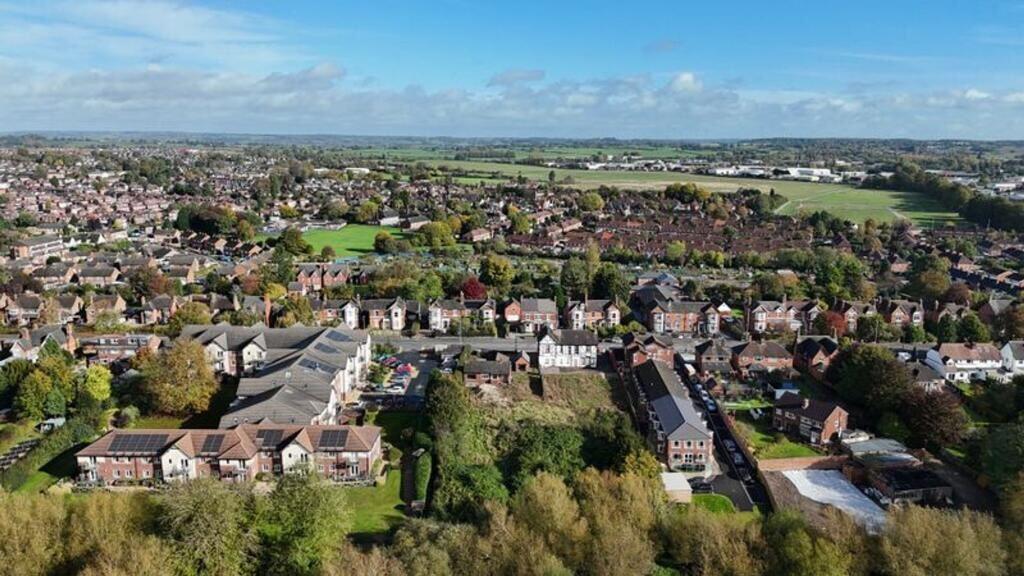 Main image of property: Land to the side and rear of, 160 Eccleshall Road, Stafford, Staffordshire, ST16 1JA