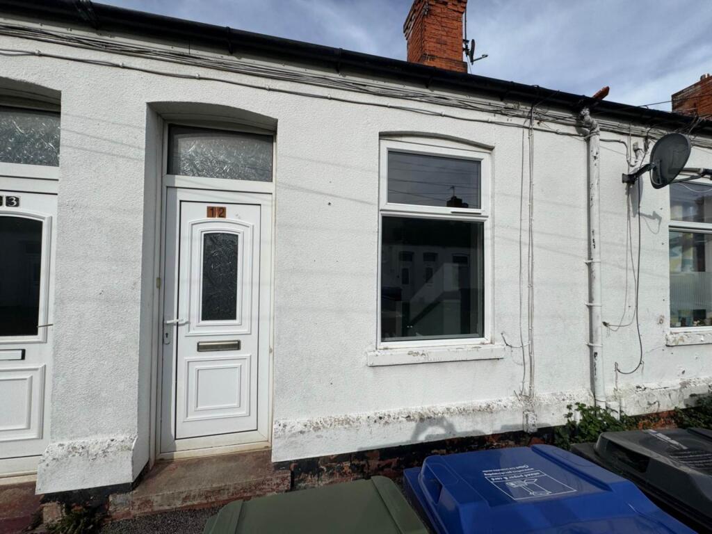 Main image of property: The Square, Grimsby
