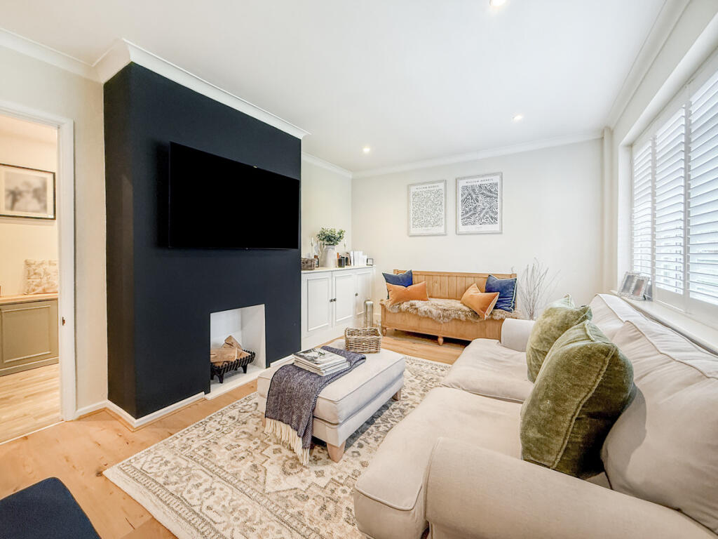 Appletree Lane, Reading, RG7 photo 2