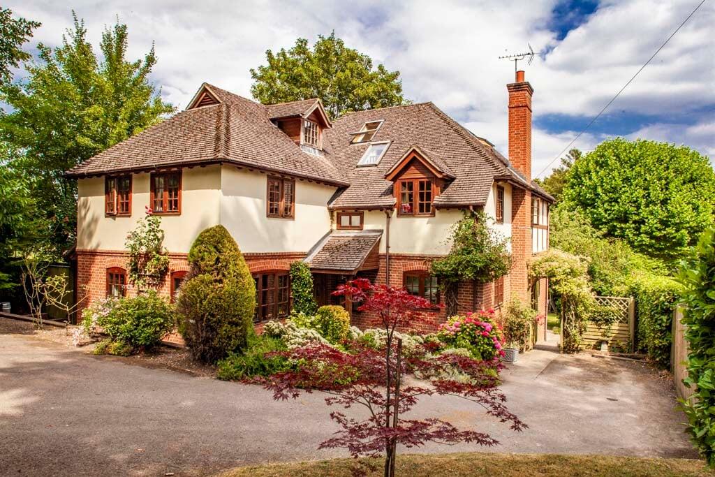 Main image of property: Acer Lodge, Streatley on Thames