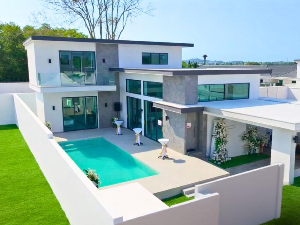 Main image of property: Pattaya