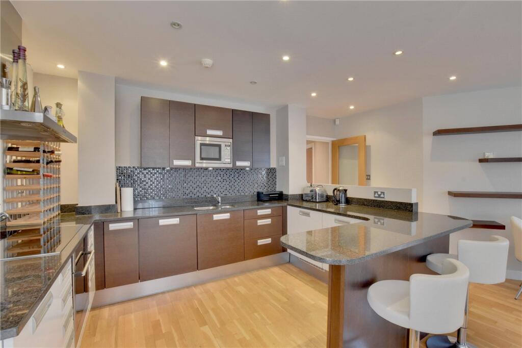 Apartment in London - View 3