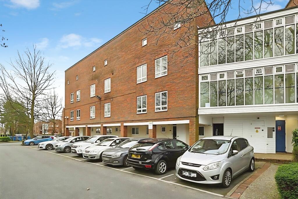 Main image of property: Mount Lane, Bracknell, Berkshire