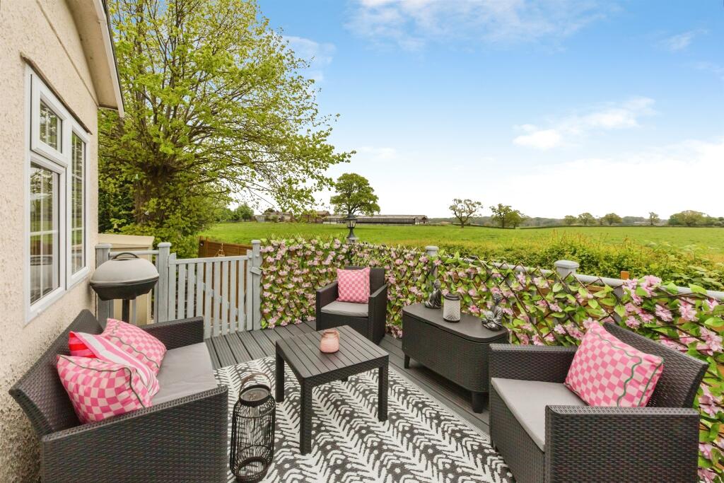 Main image of property: Lee Green Lane, Church Minshull, Nantwich