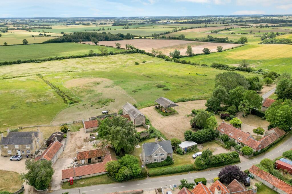 Main image of property: Chestnuts Farmyard, Sleaford, NG34