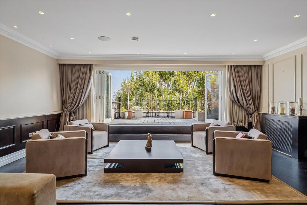 Main image of property: Egerton Gardens, Knightsbridge, London, SW3