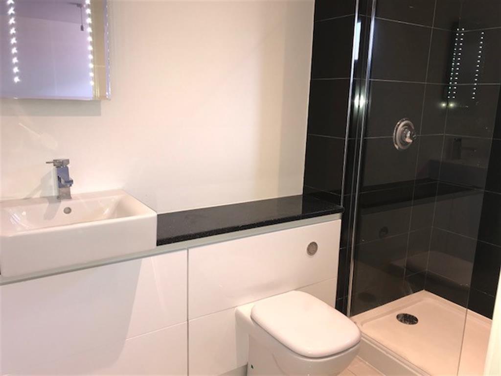 Apartment in Manchester - View 5