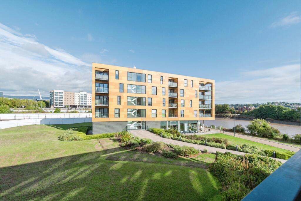 Apartment in Newport, Pillgwenlly - View 2