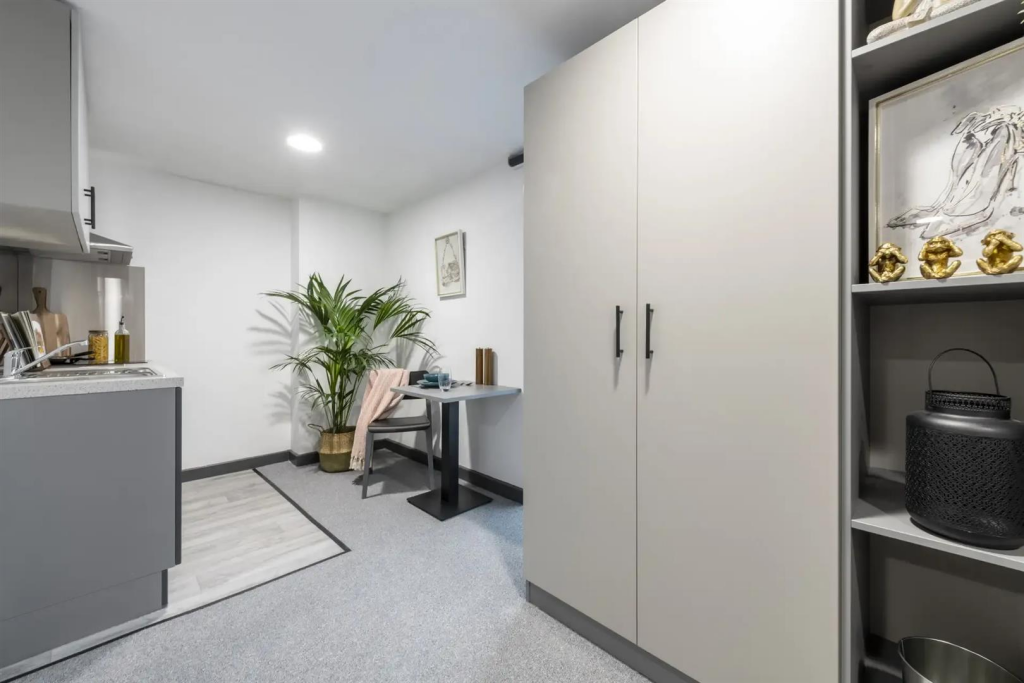 Property photo 8