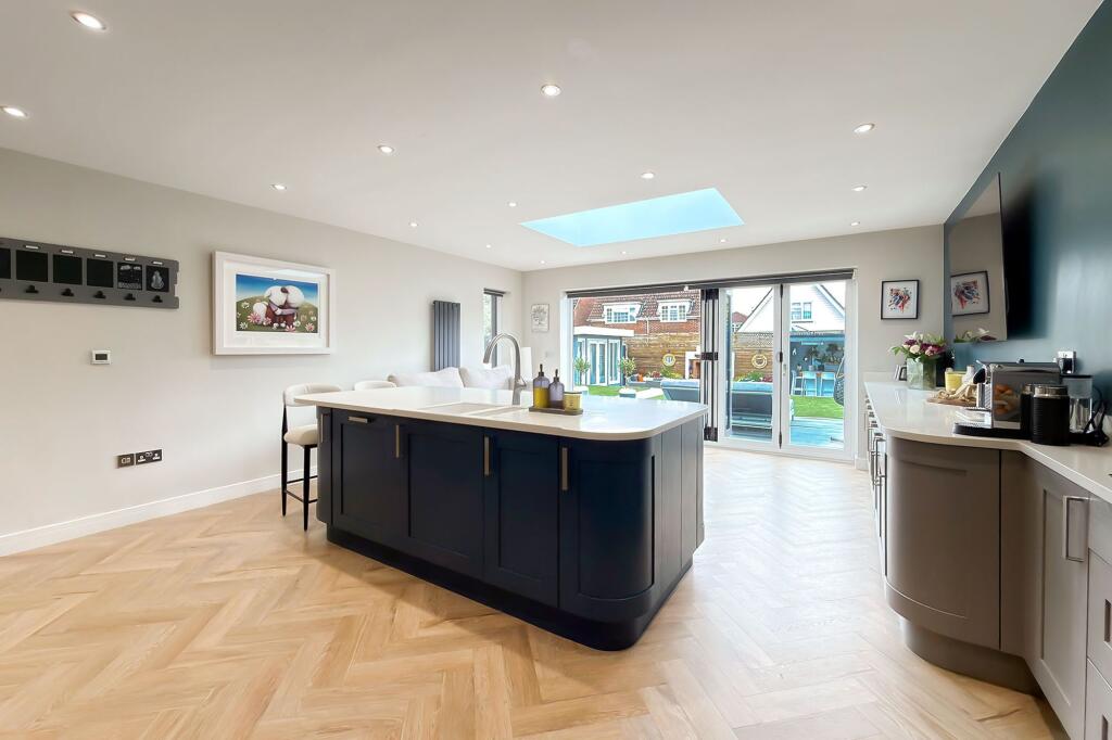 Hazel Road, Angmering, BN16 photo 5