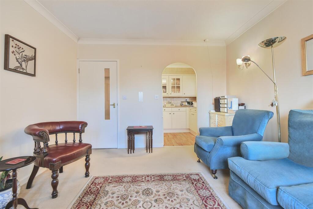 Apartment in York - View 4