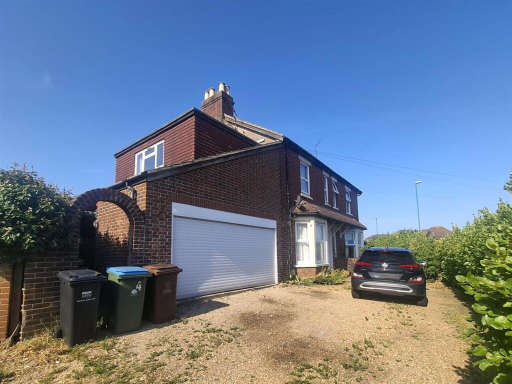 Main image of property: Worthing Road, Rustington, Littlehampton