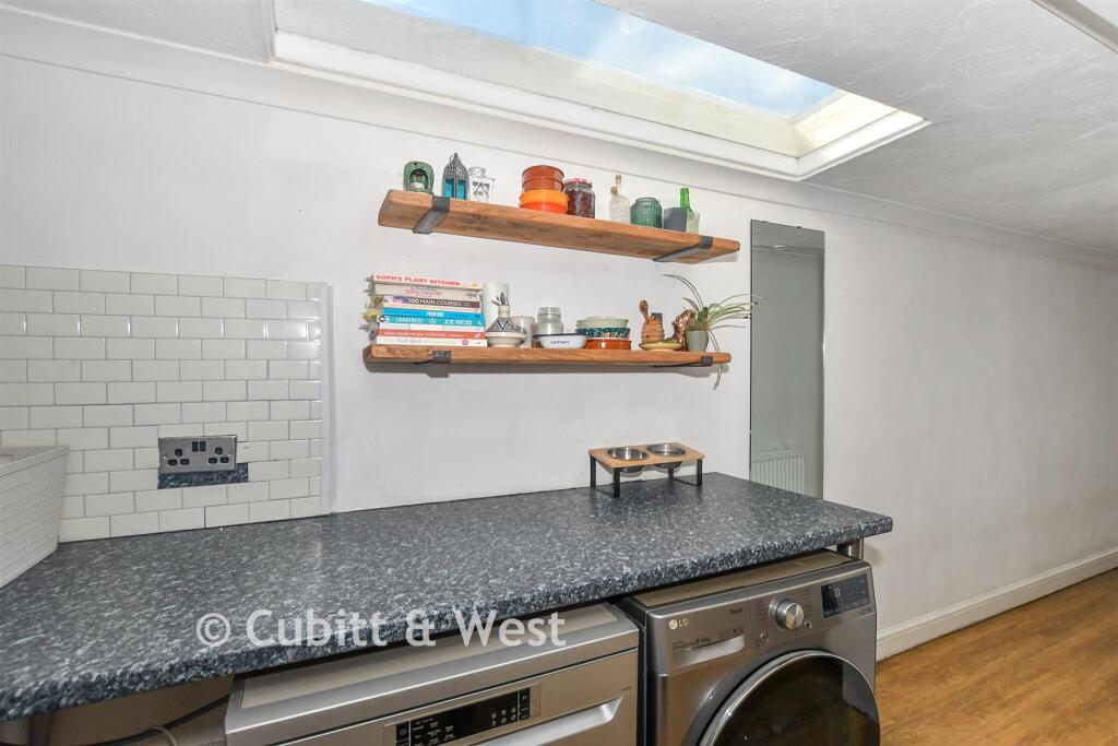 House in Portsmouth - View 5
