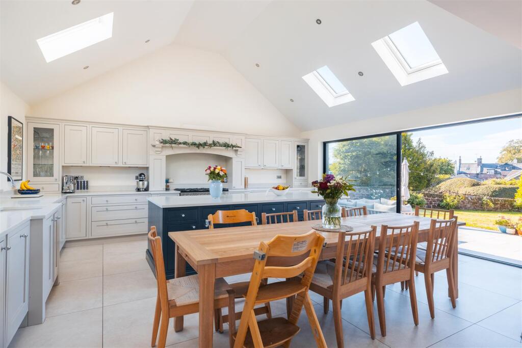 House in Neston, Clayhill - More