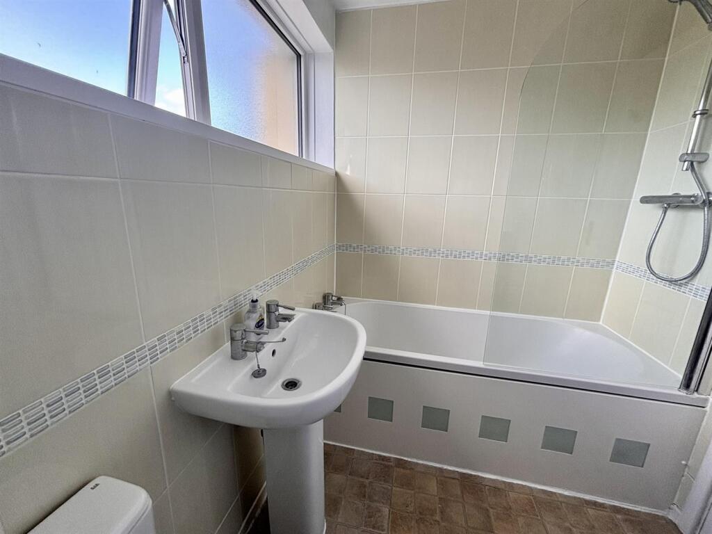 House in Bath - View 4