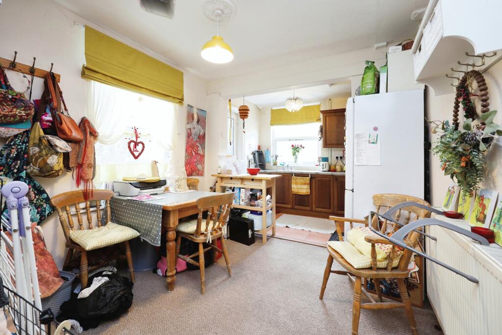 House in Cowes, Isle of Wight - View 2