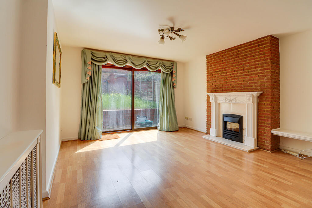 House in St Albans, Townsend - View 4