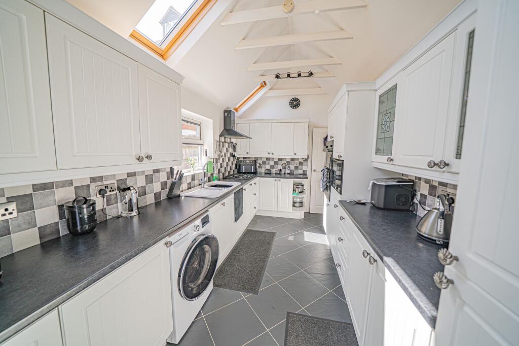 Kenilworth Road, Knowle, B93 photo 4