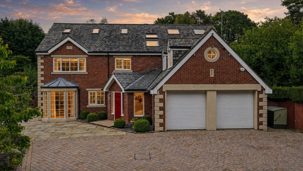 Main image of property: Thorp, Royton, OL2