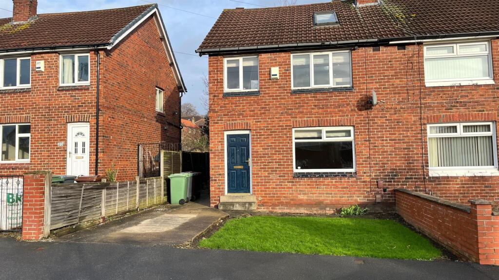Main image of property: Bankfield Grove, Leeds