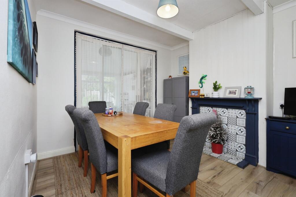 Brodrick Road, Eastbourne photo 5