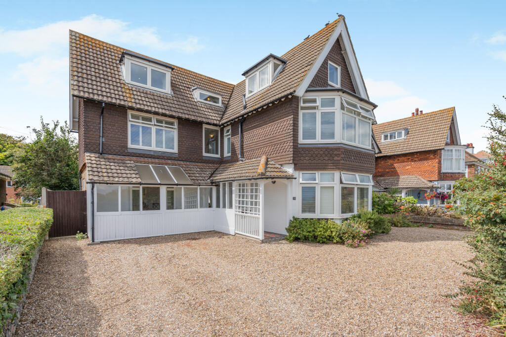 Main image of property: Wellington Parade, Walmer, Kent
