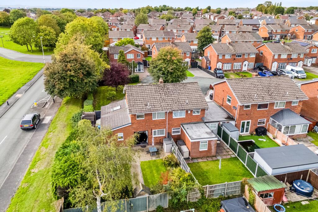 Egdon Close, Widnes, WA8 photo 2