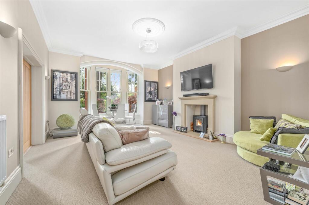 Additional image 2 of Stratford Road, Henley-In-Arden