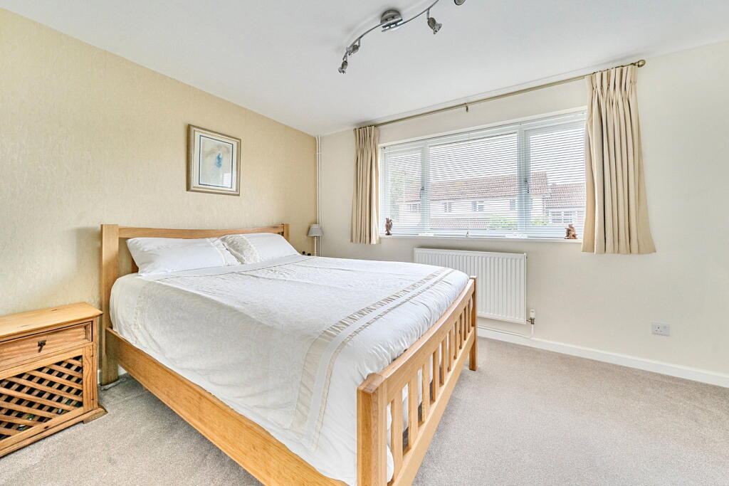 Auklet Close, Basingstoke - View 6