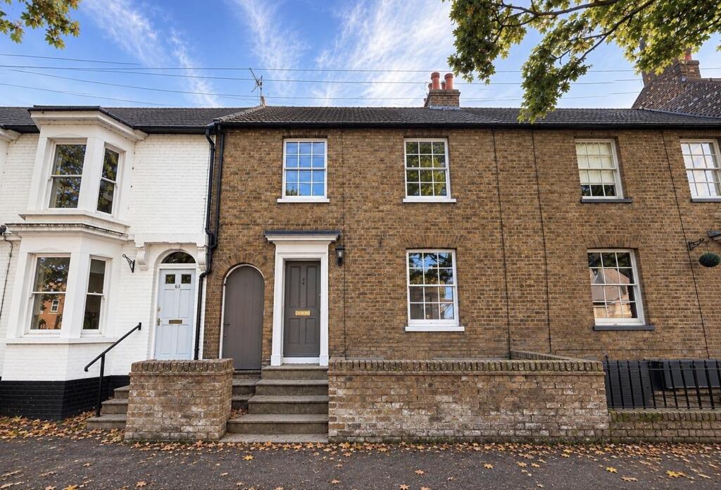 Main image of property: High Street, Berkhamsted