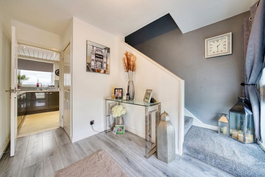House in Motherwell, South Lanarkshire - View 5