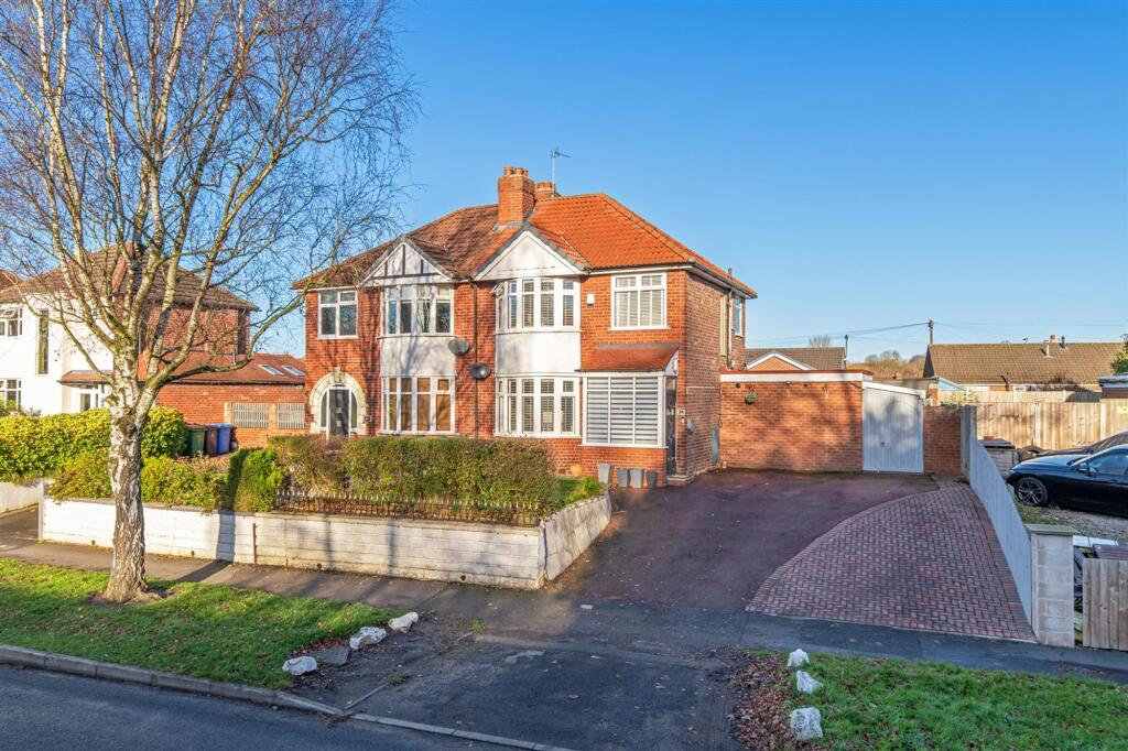 Main image of property: Thelwall New Road, Thelwall, WA4