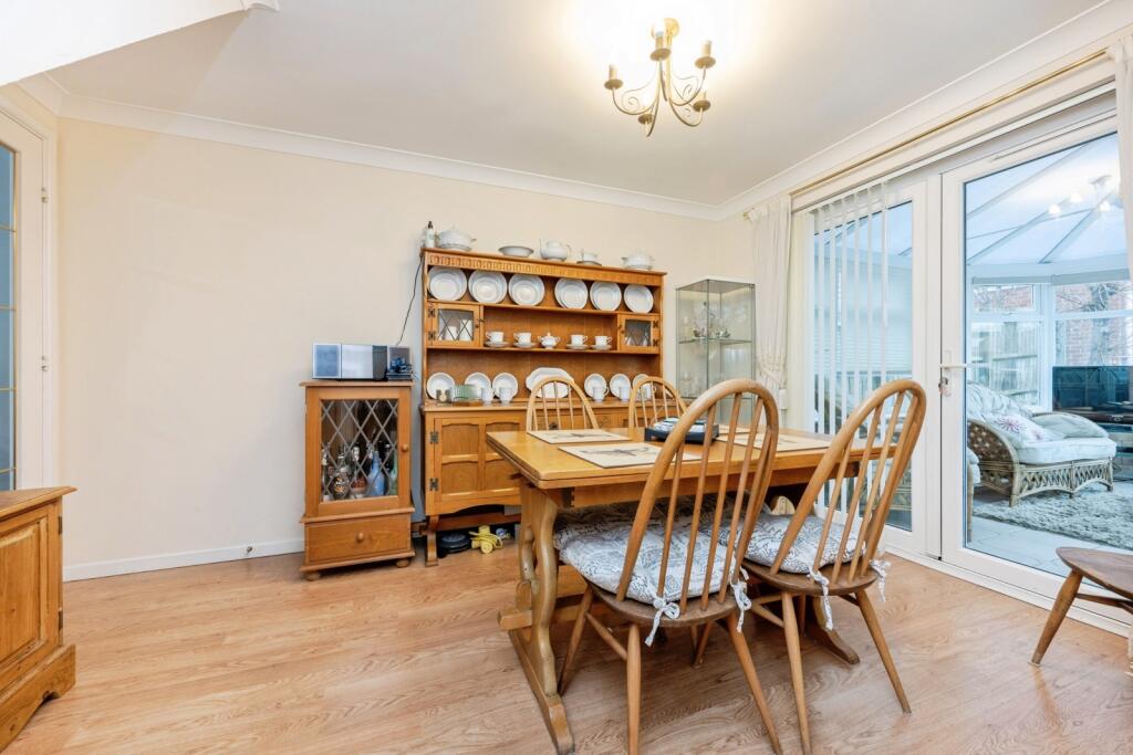 Shackleton Close, Shortstown, Bedford, Bedfordshire, MK42 photo 5