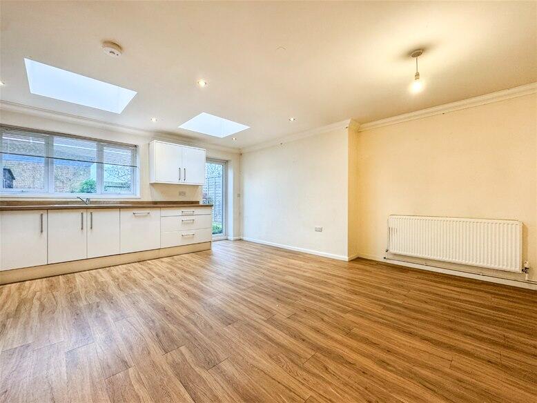 Additional image 14 of Chesterton Avenue, Harpenden, AL5