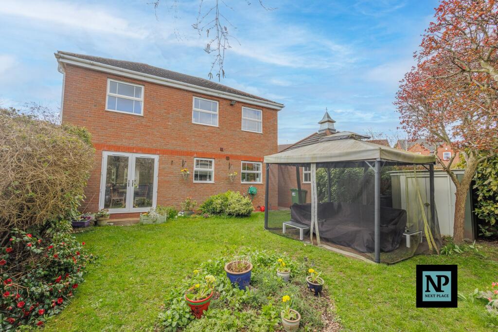 Additional image 34 of Orkney Drive, Wilnecote, B77