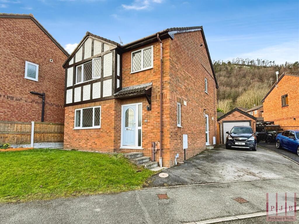 Main image of property: Lon Y Mes, Abergele, LL22