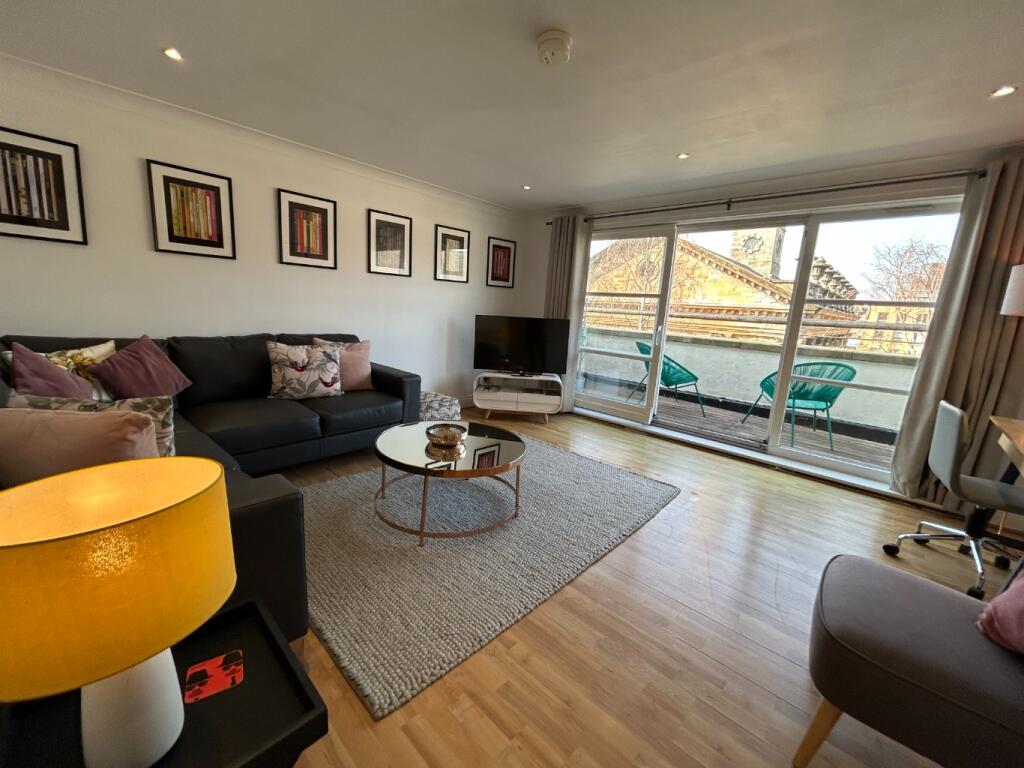 Main image of property: St Andrews Square, Merchant City, Glasgow, G1