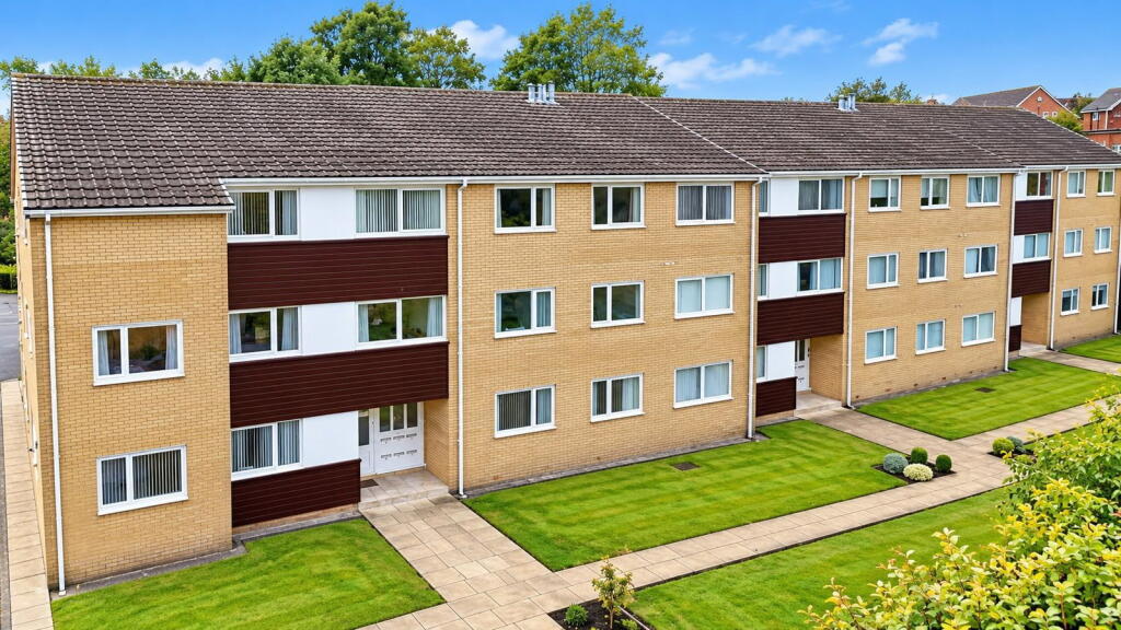 Main image of property: Preston Road, Southport, PR9 9EG