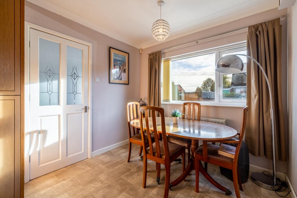 House in East Lindsey, Stickney - More