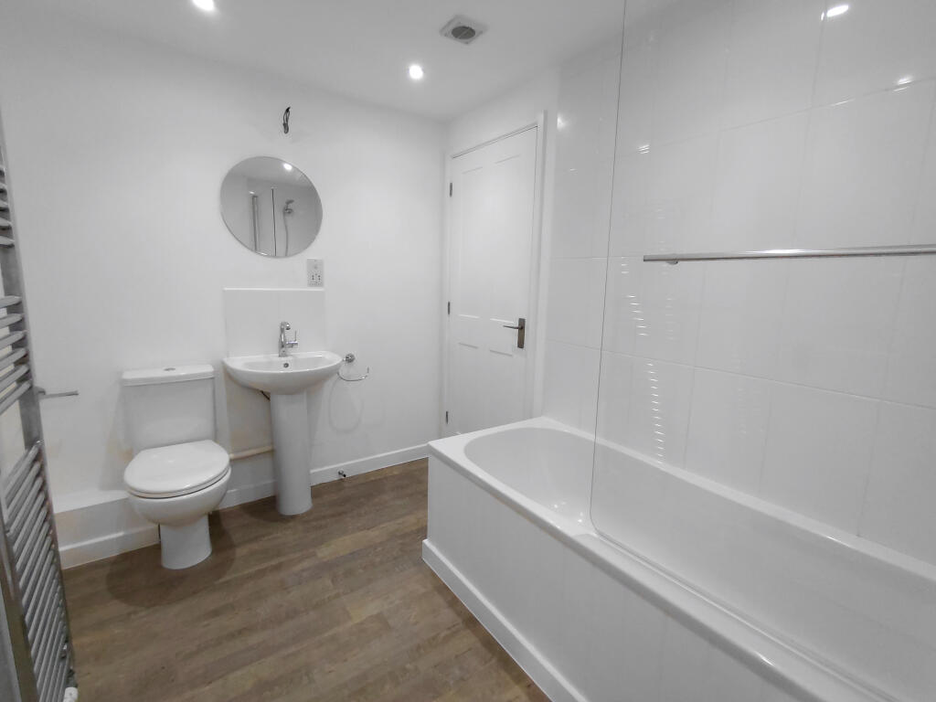 Apartment in Chelmsford - More