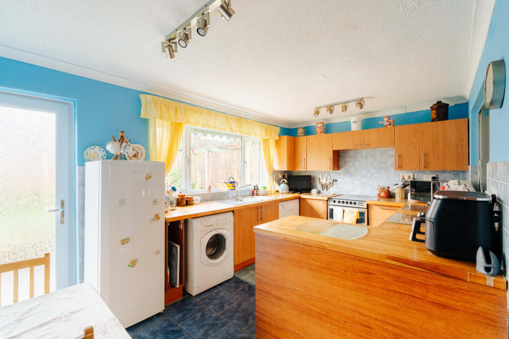 Main image of property: Moorcroft Road, Hutton, Weston-super-Mare