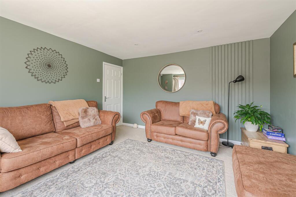 Ratcliffe Road, Atherstone, CV9 photo 4